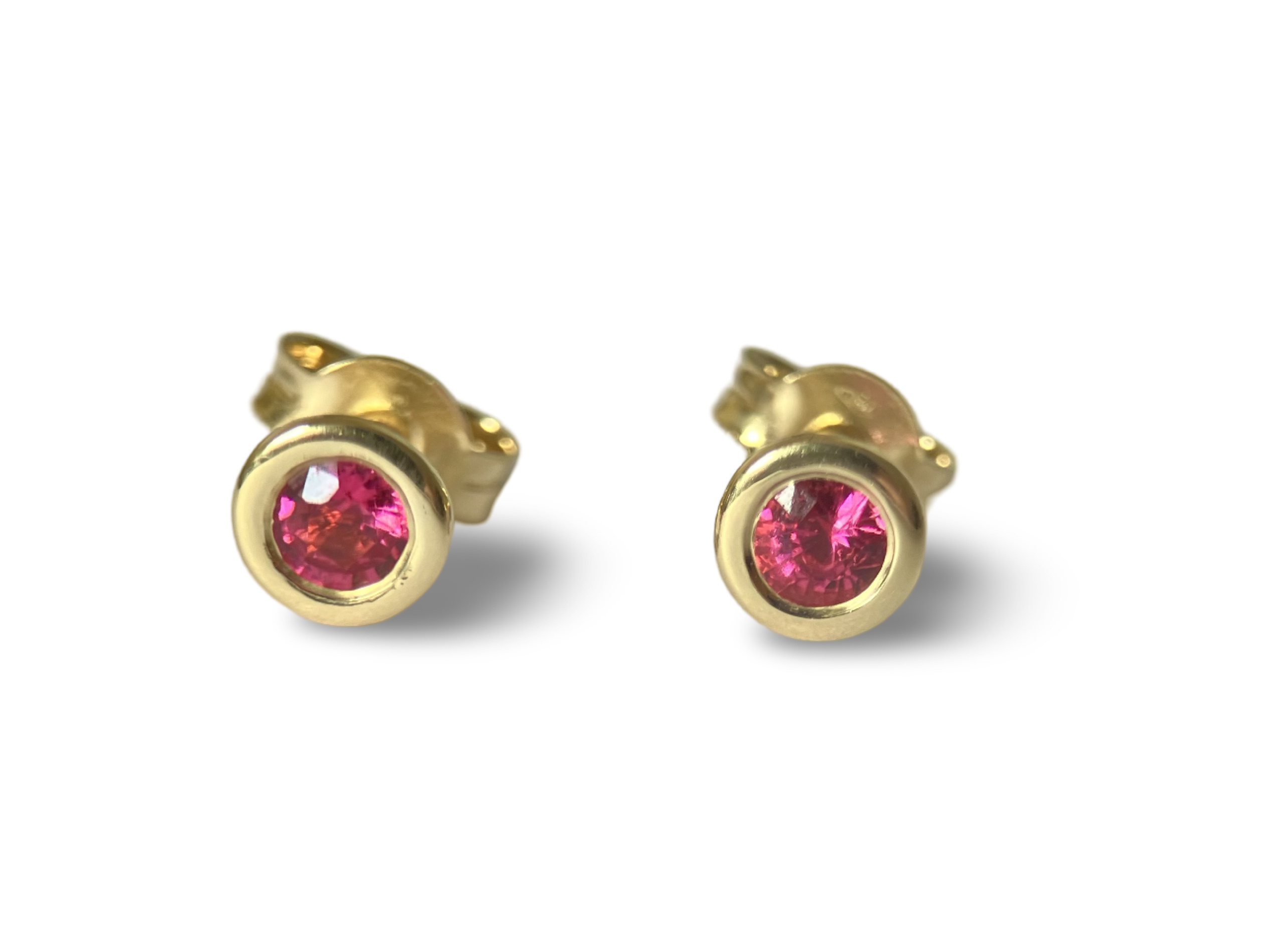 HARMONY COLLECTION - A pair of 18ct Gold Neon Pink Spinel Earrings